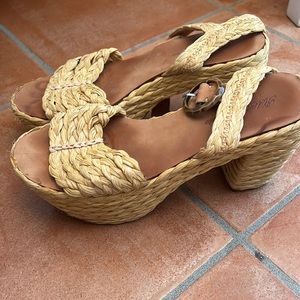 Robert Clergerie Sandals Sz 7.5